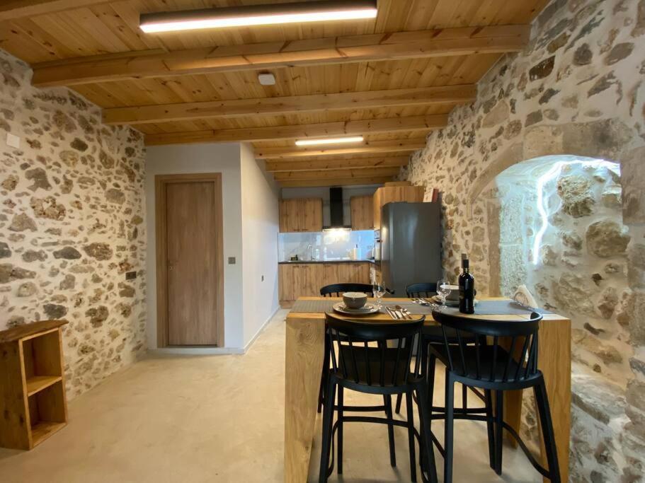 Stavlos Traditional Suite Atsipopoulo Exterior photo